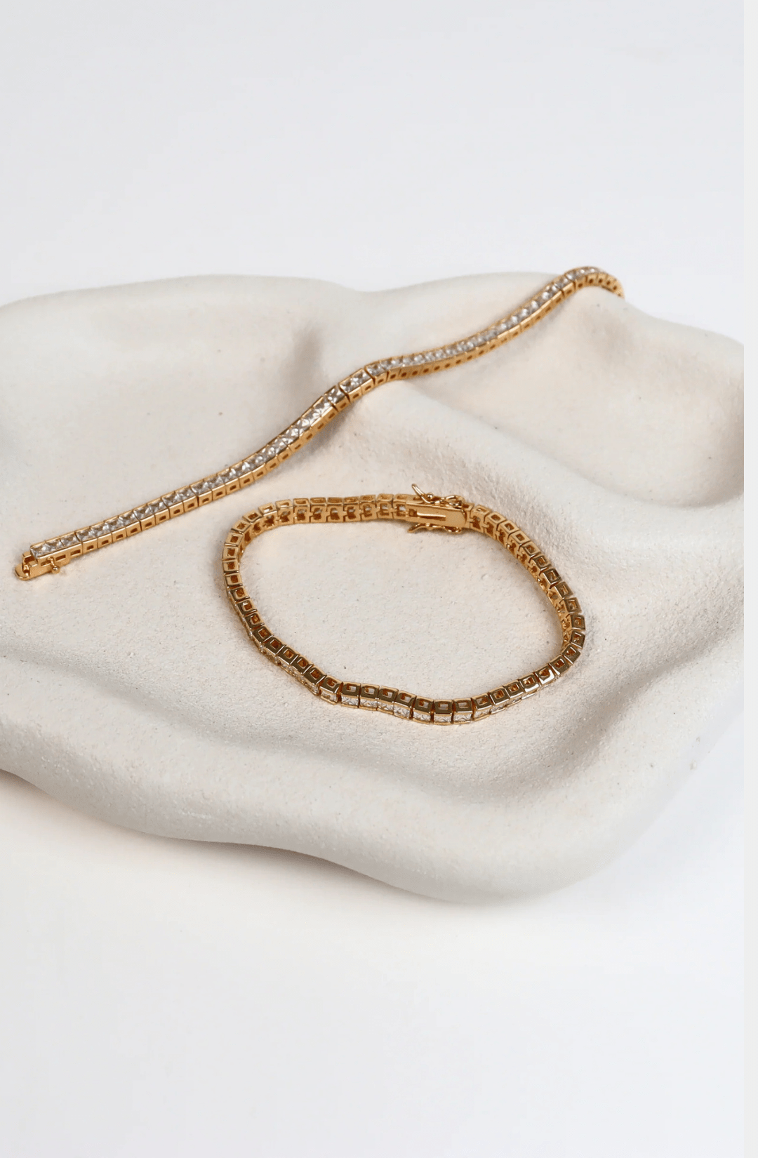 The Sentiment Bracelet