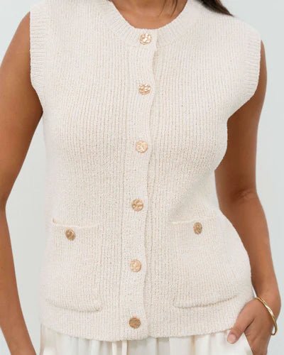 Luciana Vest